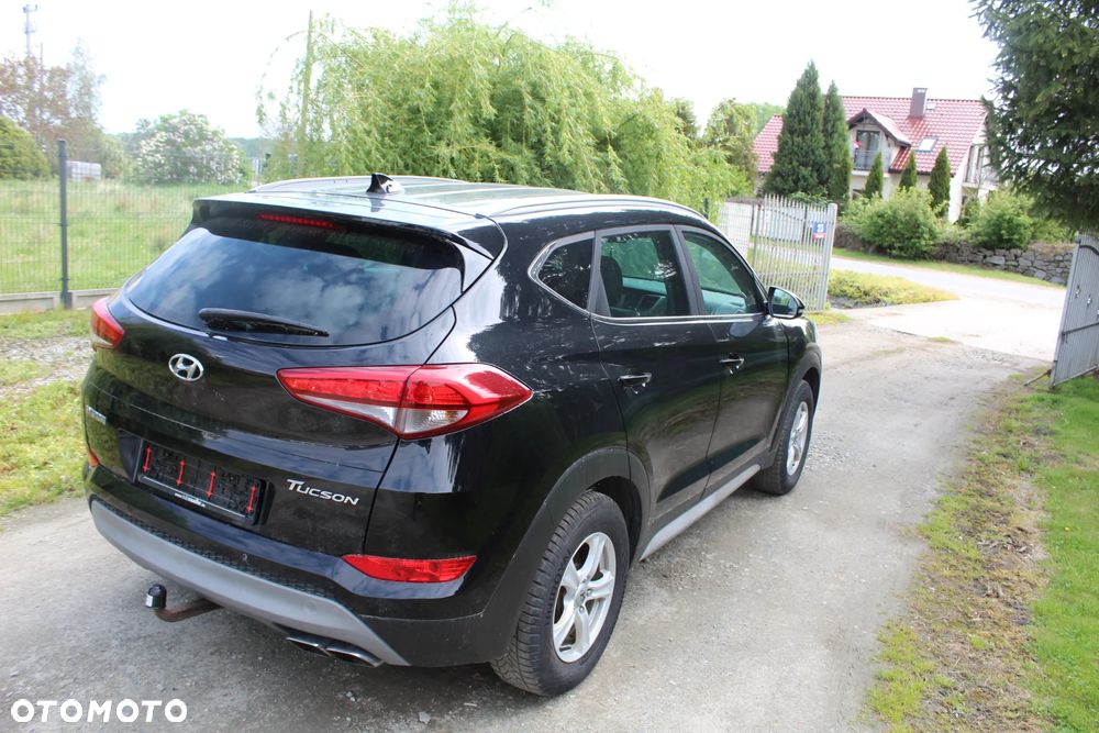 Hyundai Tucson 2.0 CRDI 2WD Style - 7