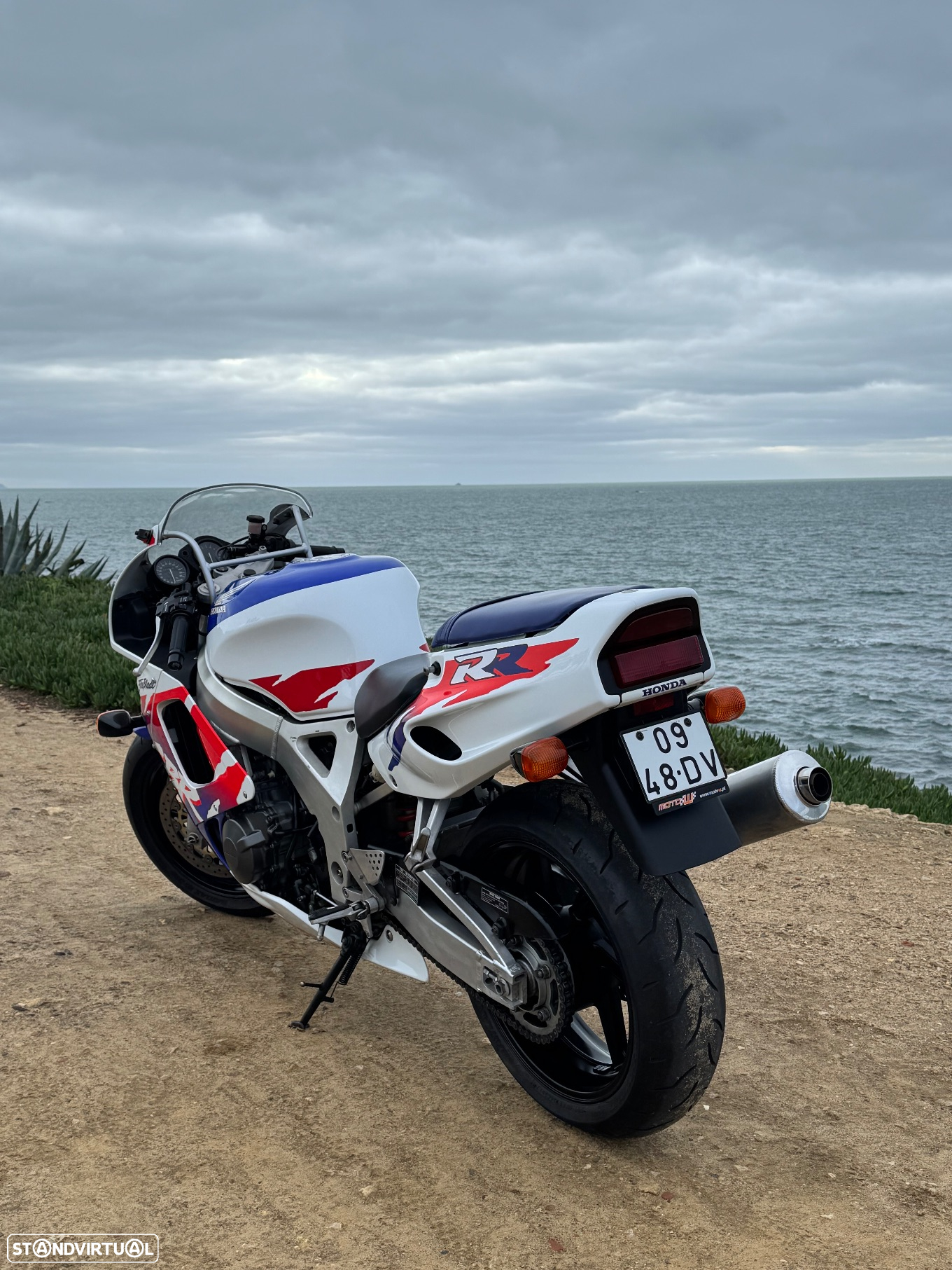 Honda CBR 900 Fireblade - 3