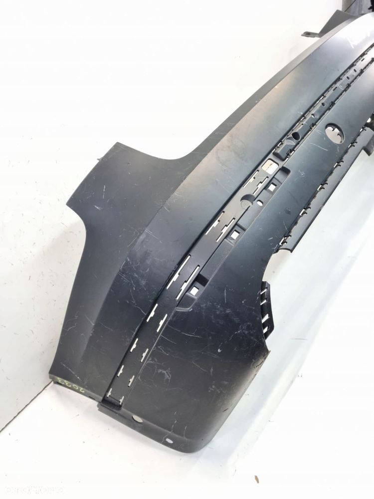 BENTLEY BENTAYGA 36A Zderzak tył tylny ŁADNY - 2