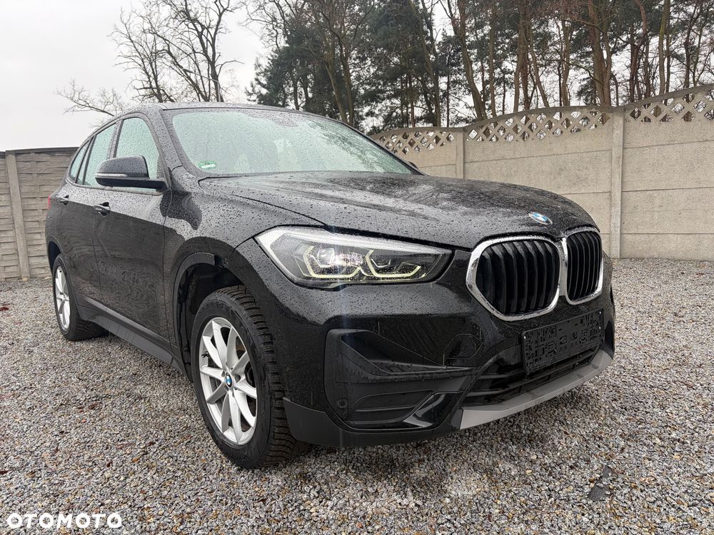 BMW X1 sDrive20i GPF Advantage sport - 3