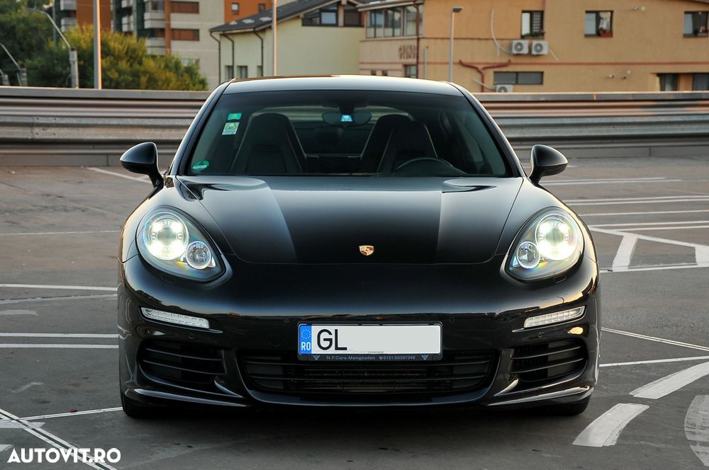 Porsche Panamera 3.0 Tiptronic S - 1