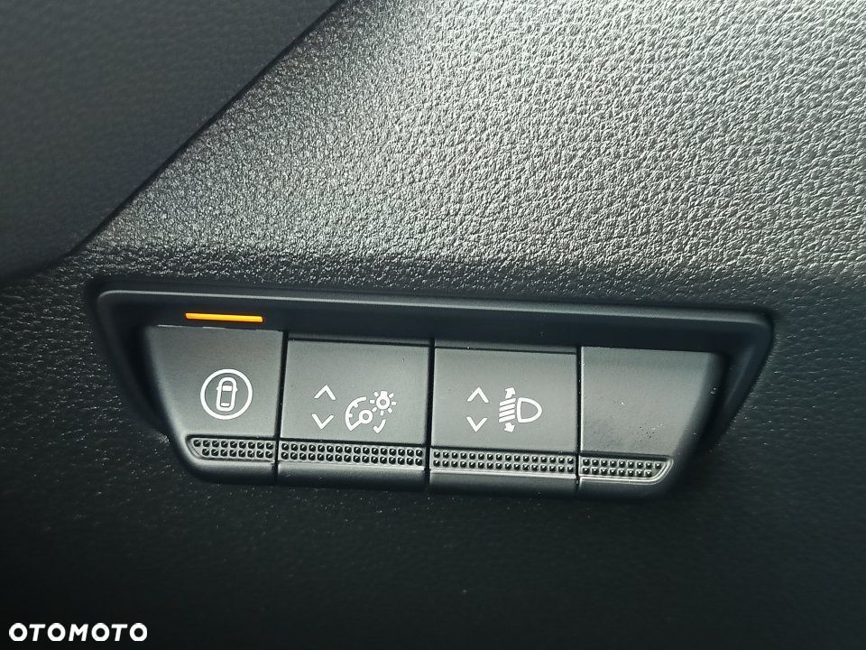 Nissan Interstar - 19