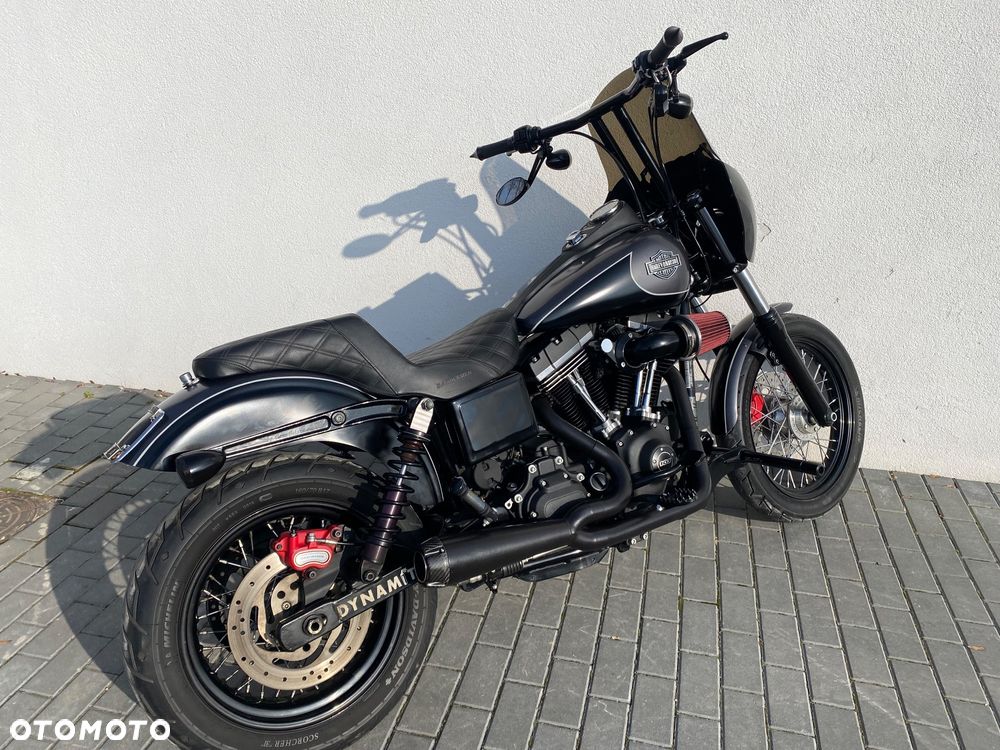 Harley-Davidson Dyna Street Bob - 4