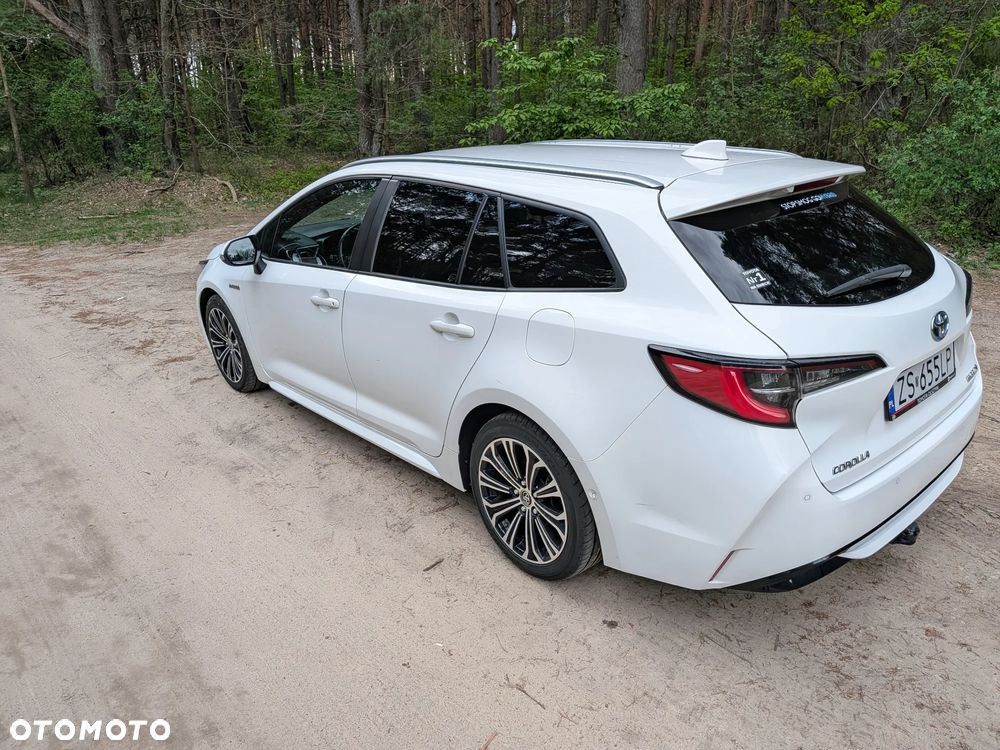 Toyota Corolla - 4