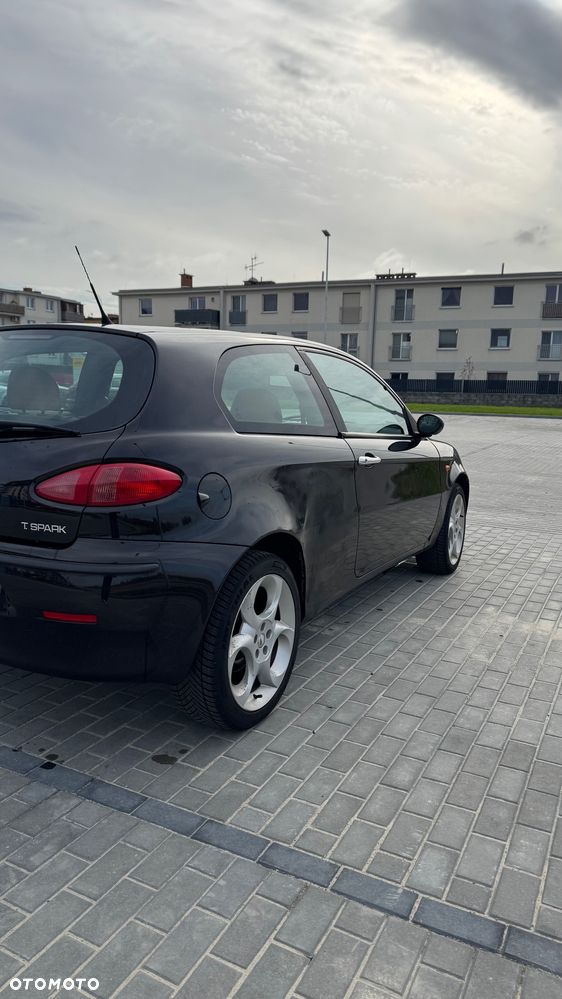Alfa Romeo 147 - 14