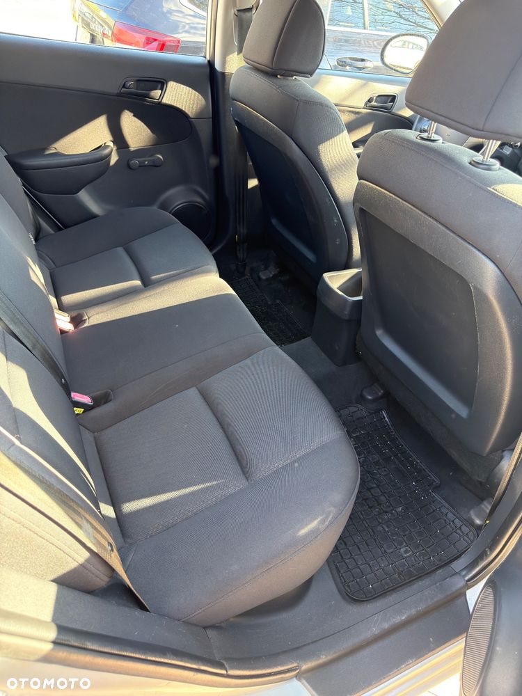 Hyundai i30 1.6 CRDi Base - 20