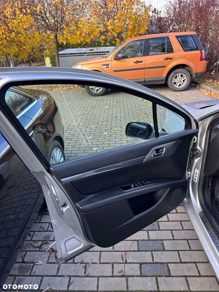 Peugeot 407 2.0 HDI Premium - 20