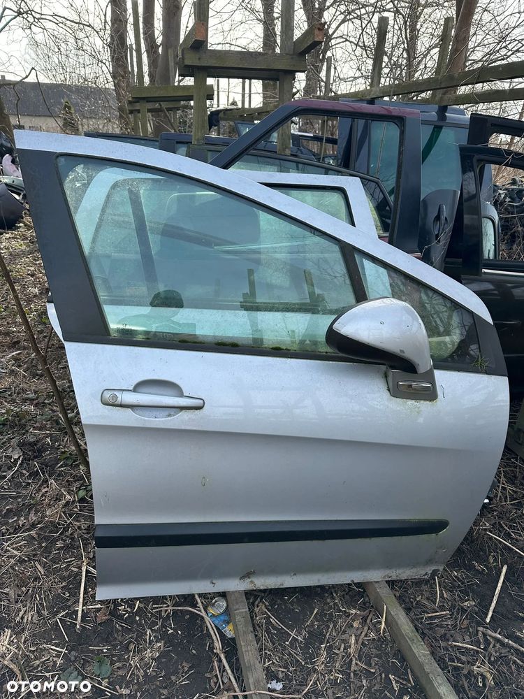 DRZWI PRZEDNIE PRAWE PEUGEOT 308
