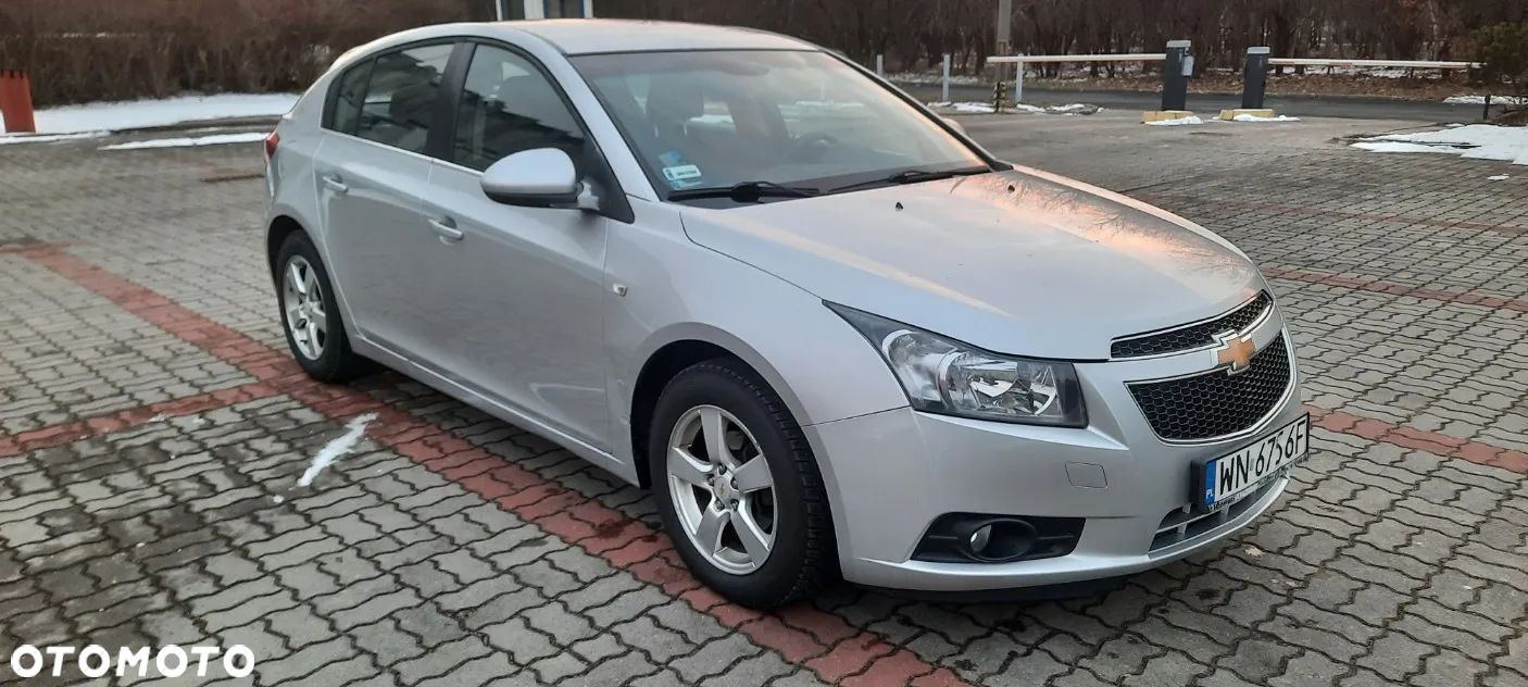 Chevrolet Cruze 1.6 LT+ - 1