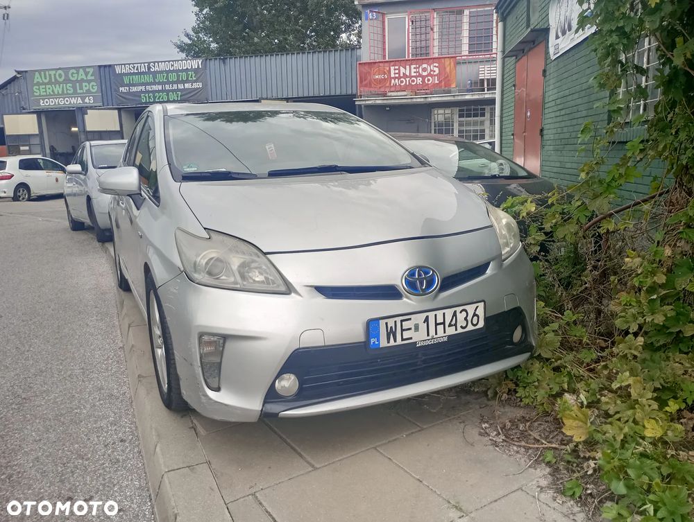 Toyota Prius 1.8 HSD Prestige - 1