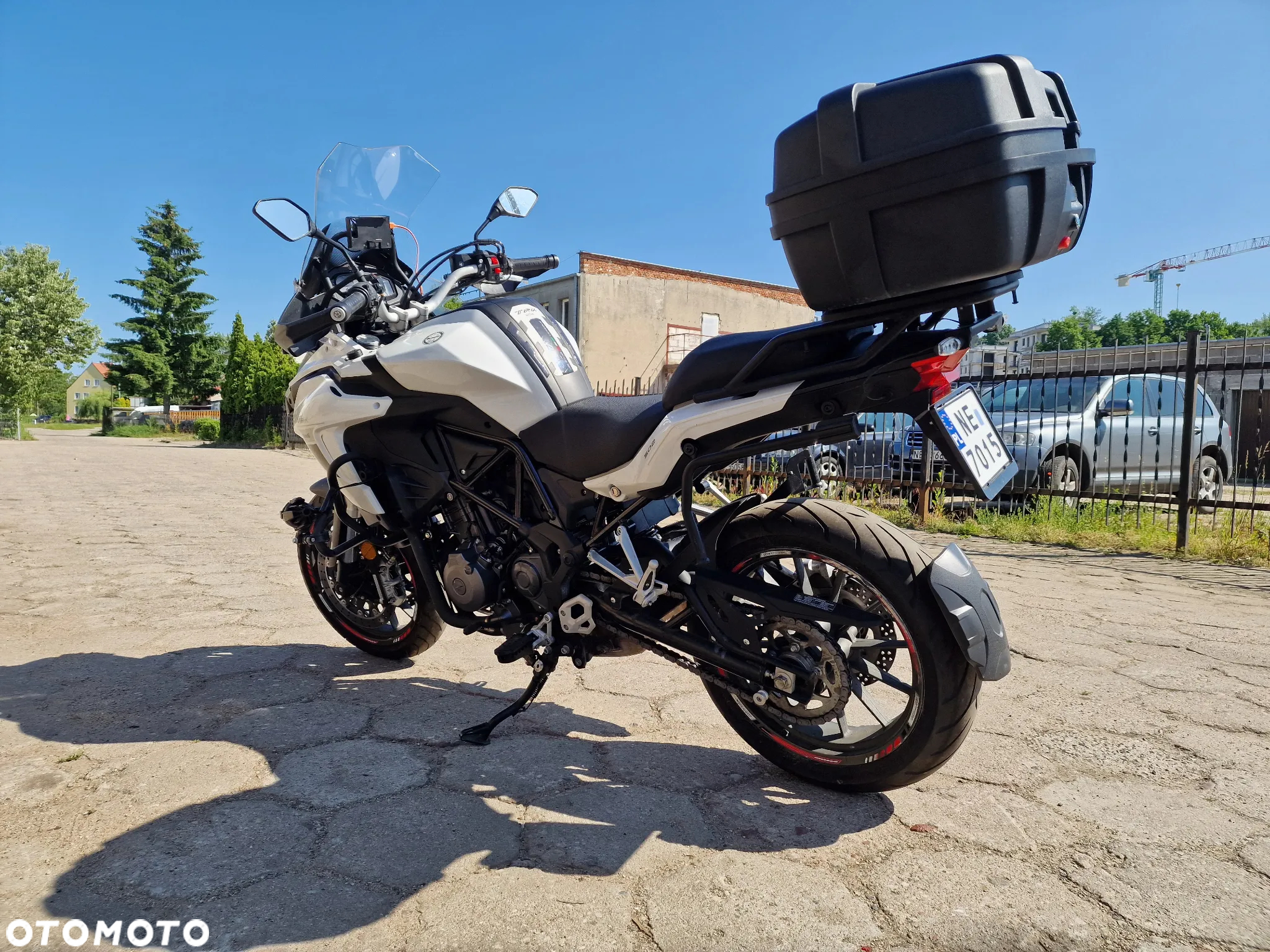 Benelli TRK 502 - 4