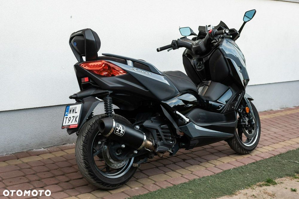 Yamaha X-max - 3