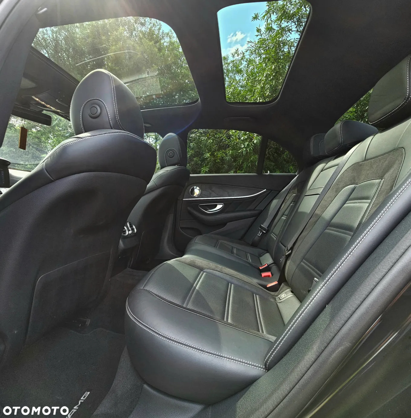 Mercedes-Benz Klasa E 43 AMG 4Matic 9G-TRONIC - 20