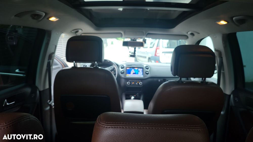 Volkswagen Tiguan 2.0 TDI 4Motion DSG Track & Field - 6