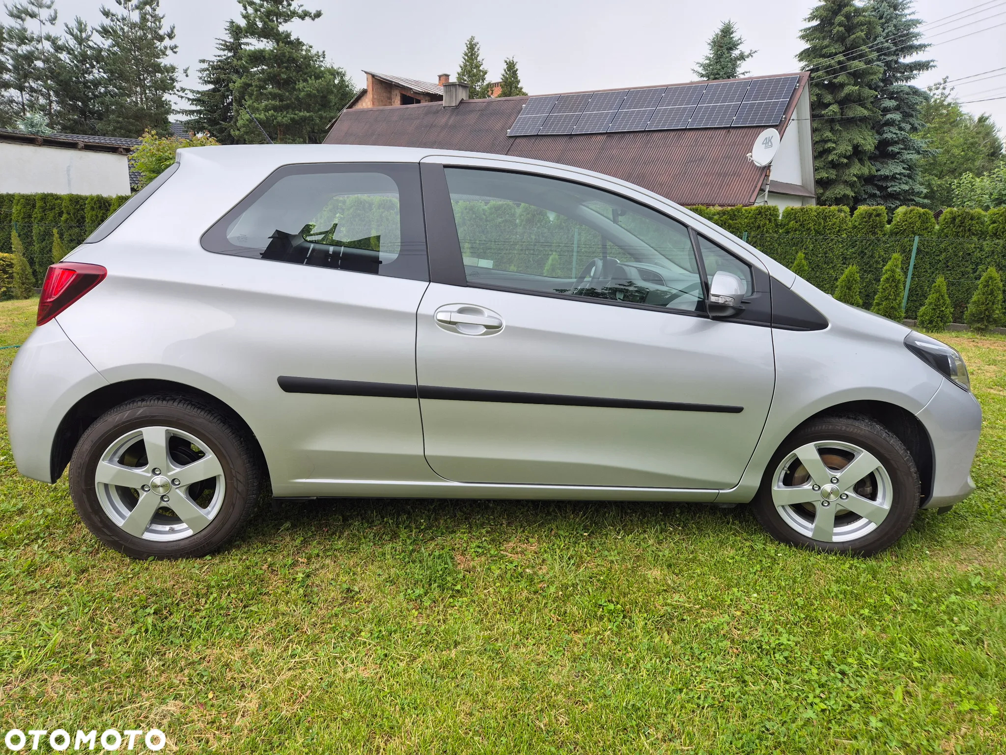 Toyota Yaris 1.0 Active EU6 - 9