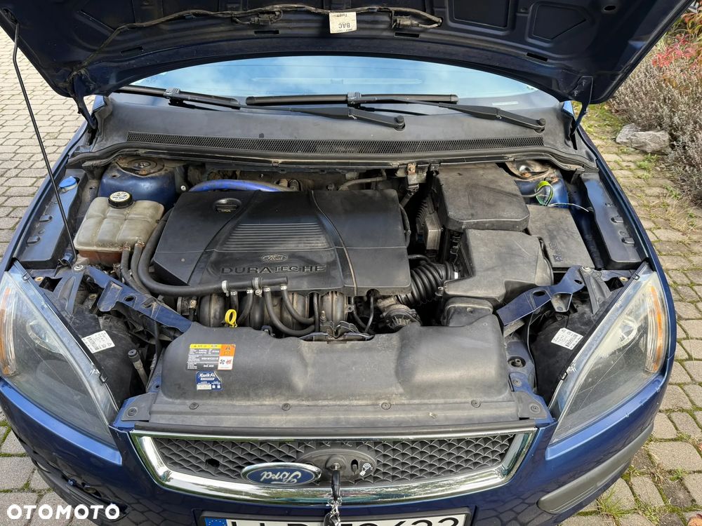 Ford Focus 1.8 FF Ghia - 14