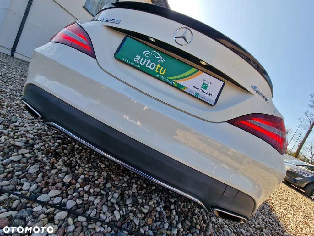 Mercedes-Benz CLA - 23