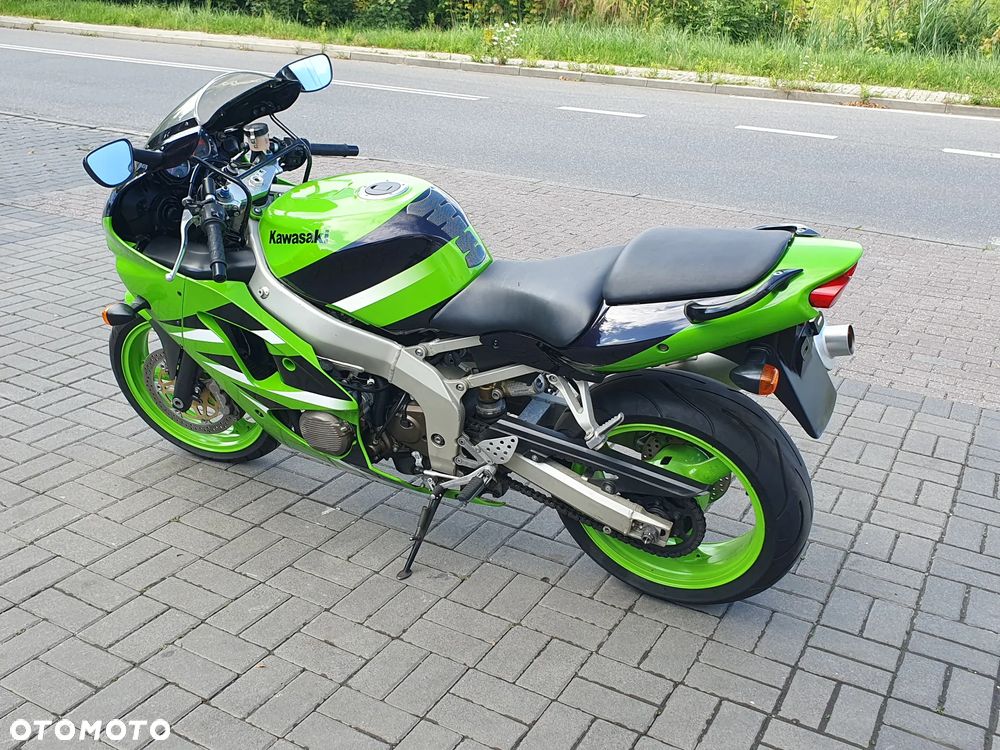 Kawasaki ZX - 28
