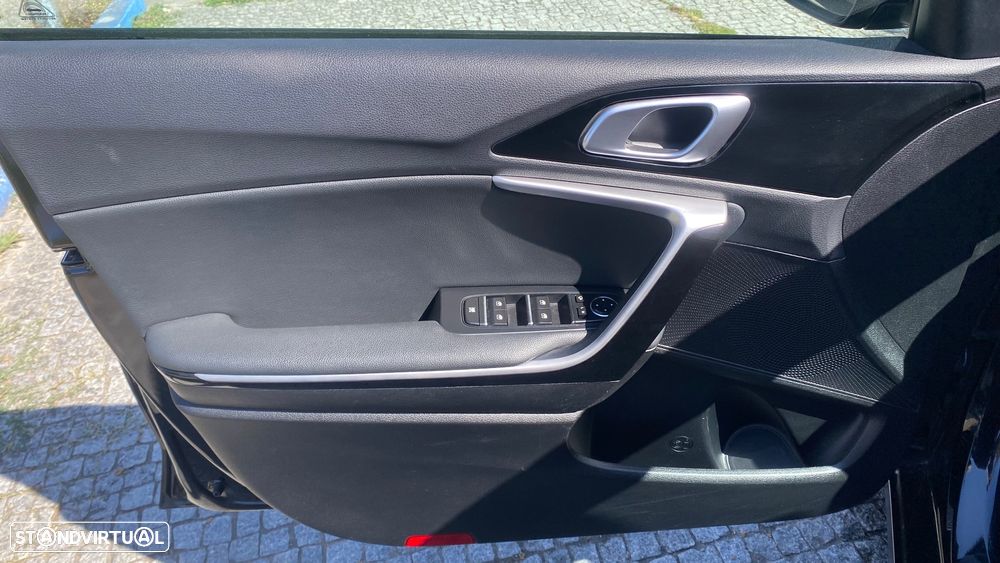 Kia Ceed SW 1.6 GDi PHEV Drive 6DCT - 19