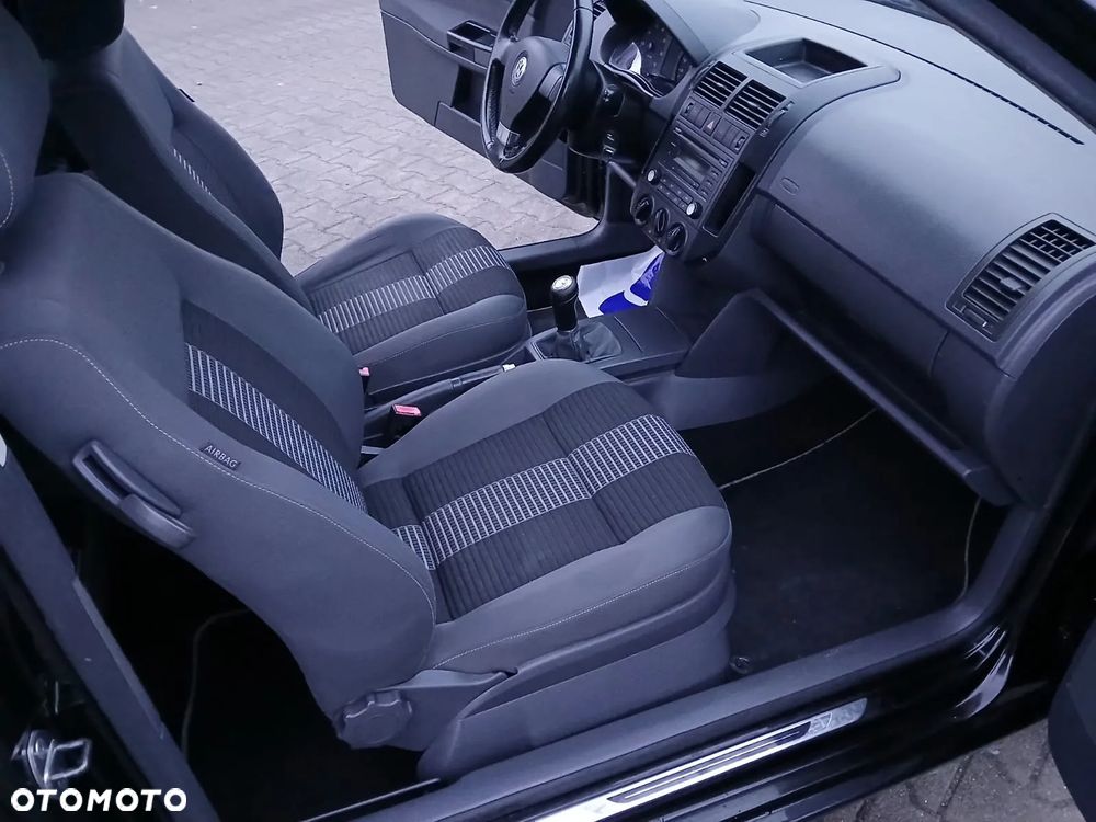 Volkswagen Polo - 9