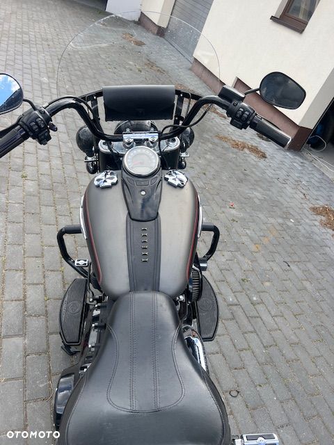Harley-Davidson Softail Heritage Classic - 6