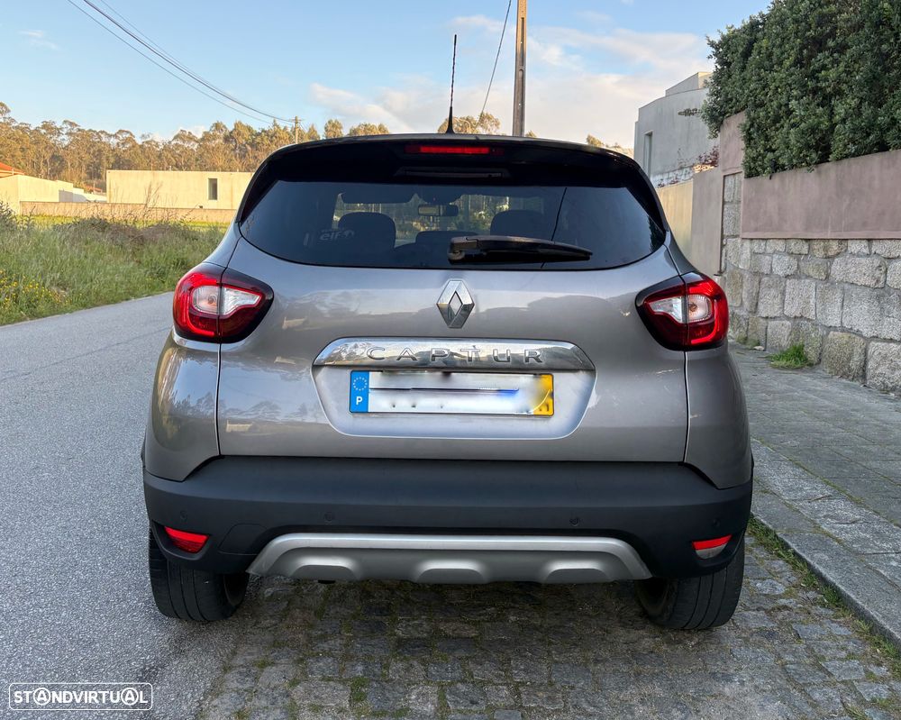 Renault Captur 0.9 TCE Exclusive - 12