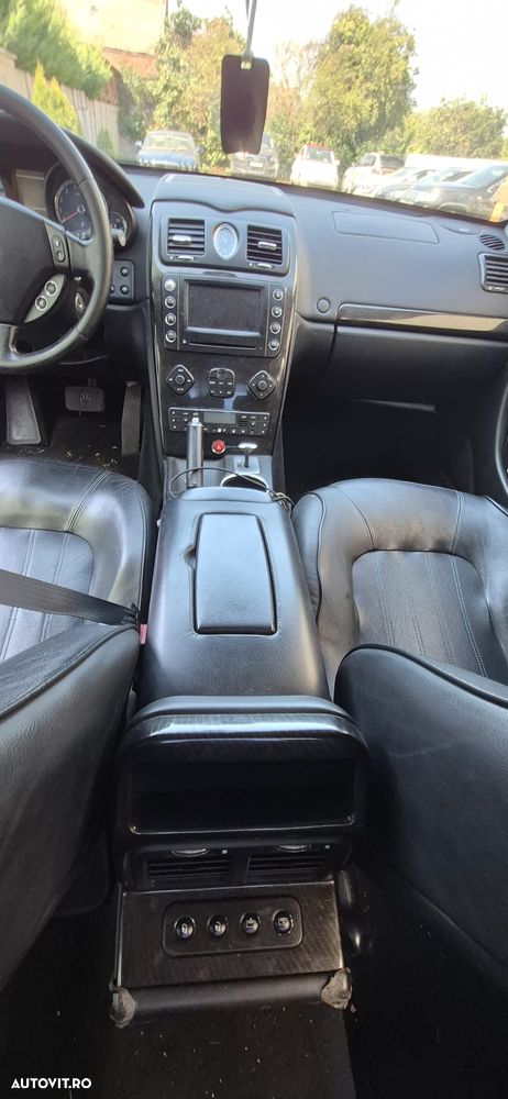 Maserati Quattroporte - 11