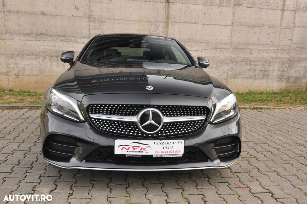 Mercedes-Benz C 300 d Coupe 4Matic 9G-TRONIC AMG Line - 10