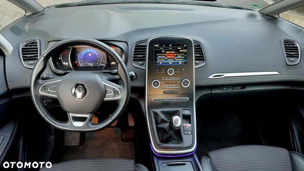 Renault Scenic - 6