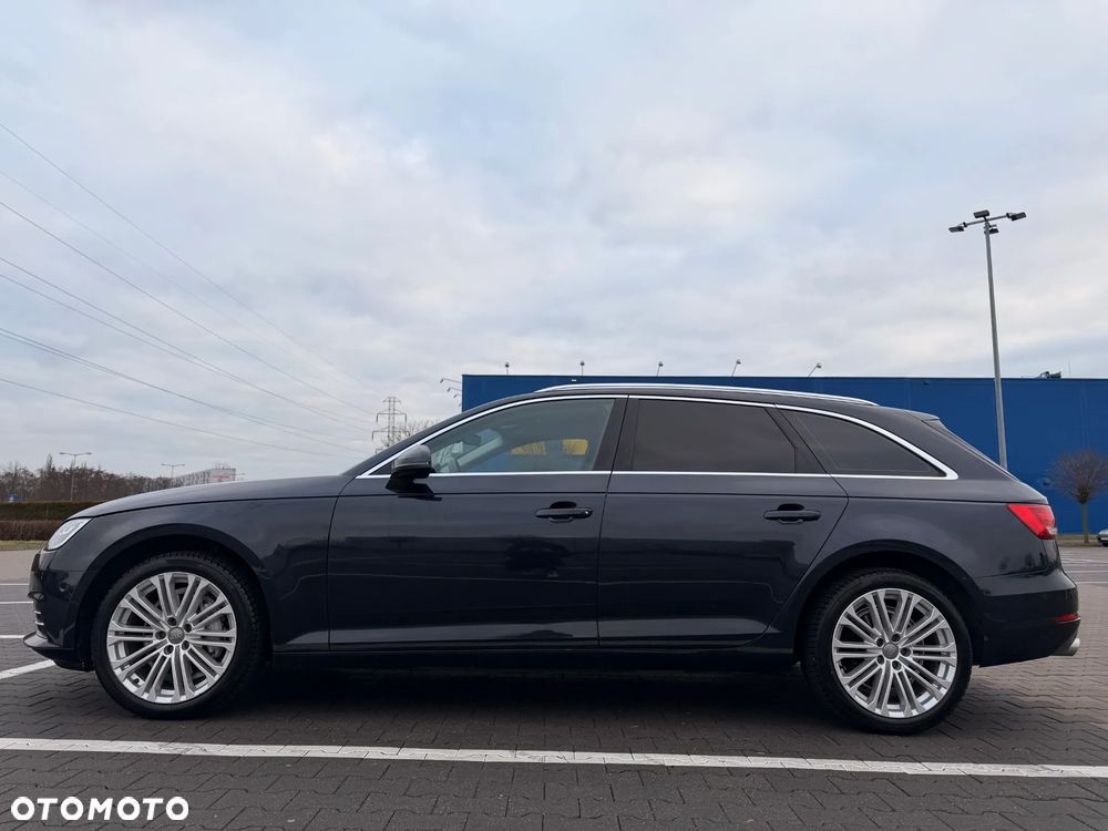 Audi A4 Avant 2.0 TDI S tronic - 1