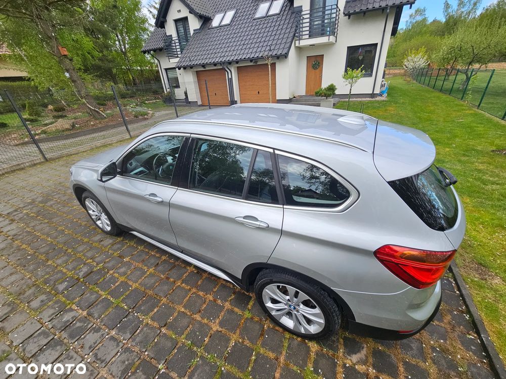 BMW X1 sDrive20d Sport Line - 4