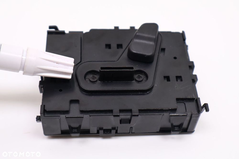 ALFA ROMEO STELVIO GIULIA PRZEŁĄCZNIK FOTELA 50564559 - 5