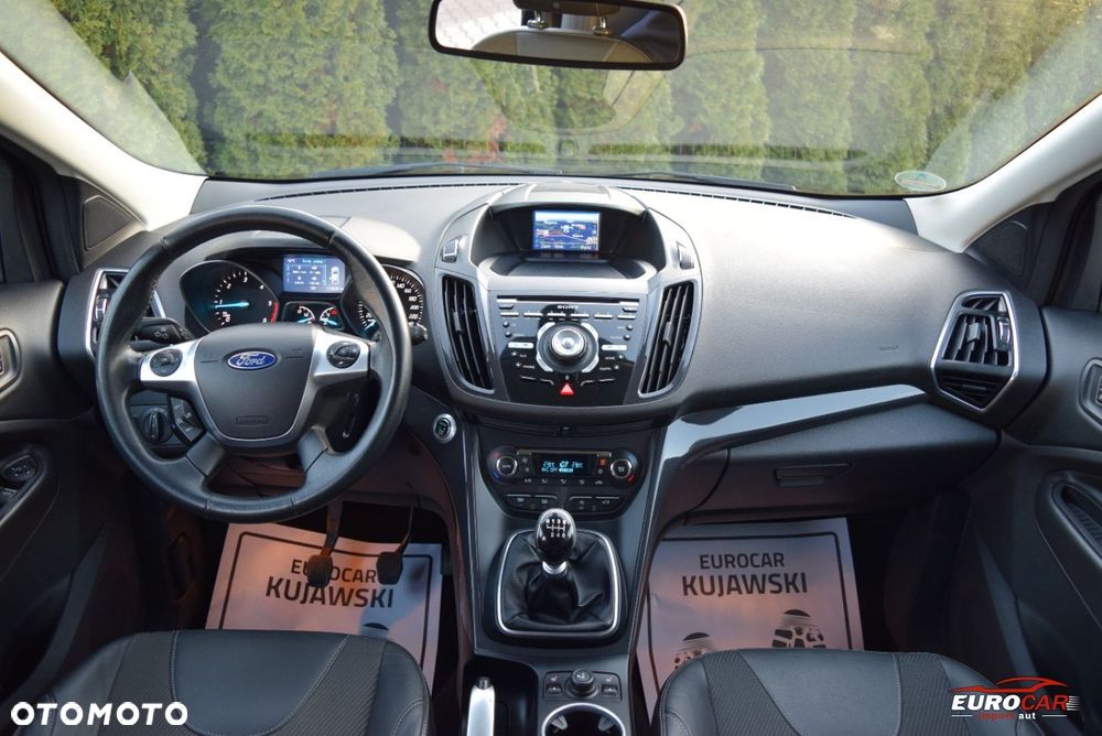 Ford Kuga 2.0 TDCi 2x4 Titanium - 12