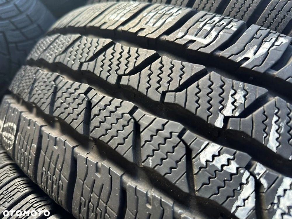 205/70r17C Continental VanWinter_7,8mm_2szt_(465) - 3