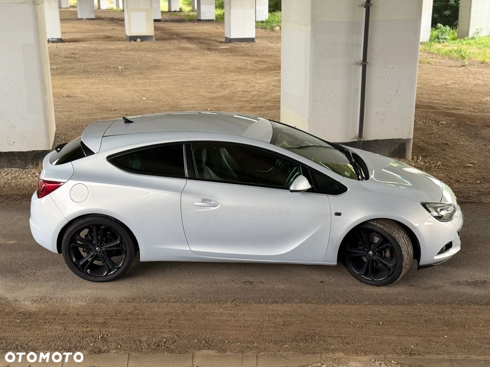 Opel Astra GTC 2.0 CDTI ecoFLEX Start/Stop - 18