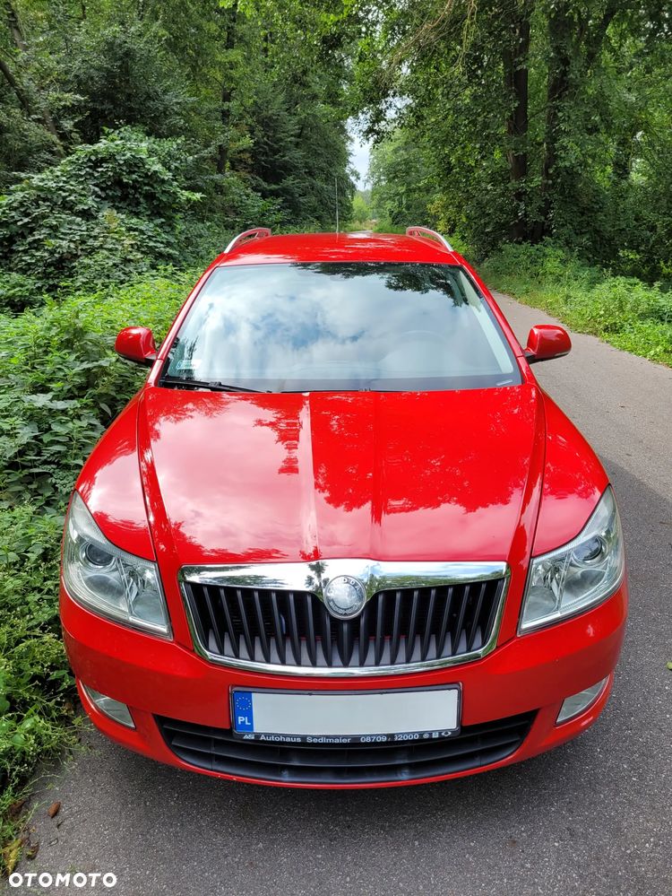 Skoda Octavia 1.8 TSI Ambiente - 2
