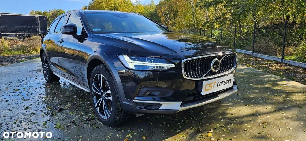 Volvo V90 Cross Country D5 AWD Pro - 6