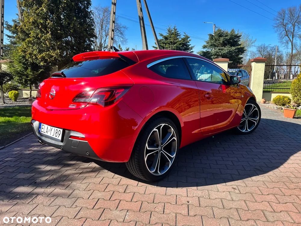 Opel Astra 1.6 Turbo Innovation - 17