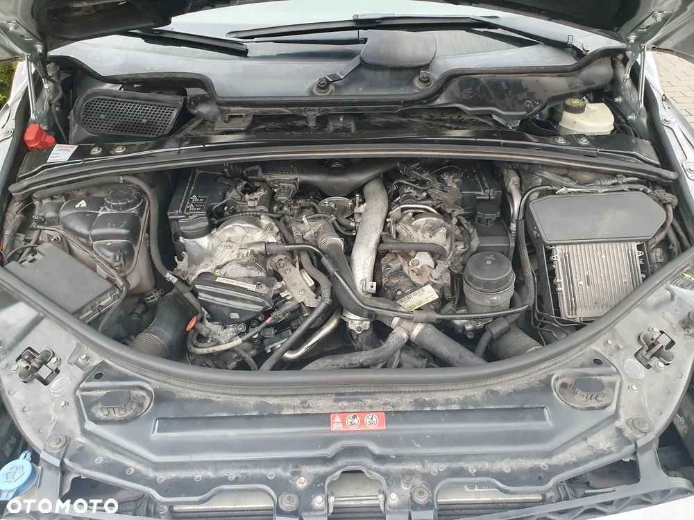 Mercedes-Benz GLB - 15