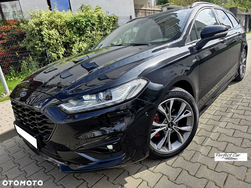 Ford Mondeo SW 2.0 Hybrid ST-Line Plus
