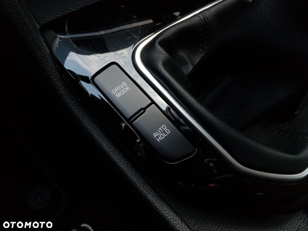 Kia Sportage 1.6 T-GDI 2WD Edition 7 - 26