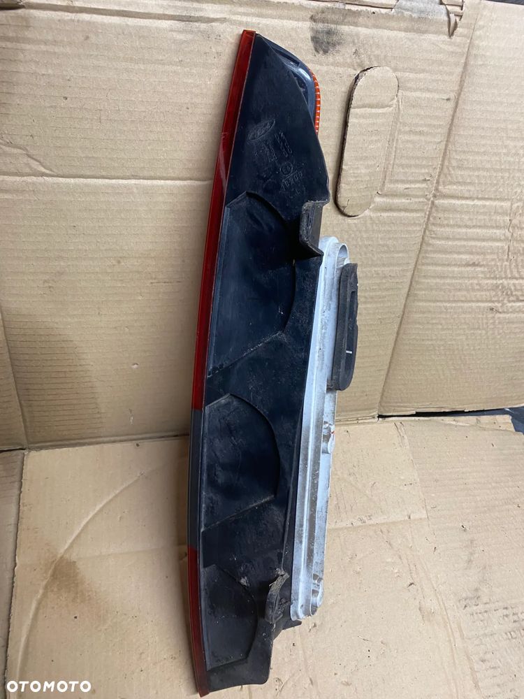 LAMPA TYLNA LEWA FORD FOCUS MK2 4M5113N004C - 5