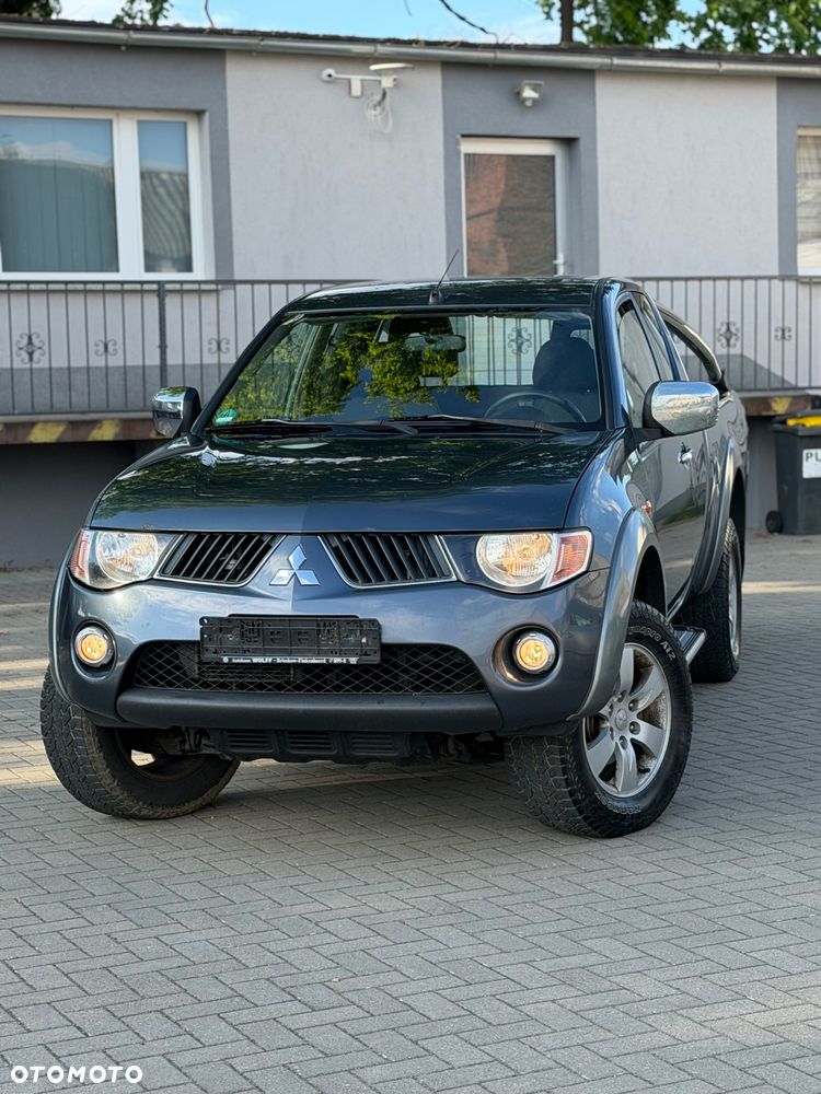 Mitsubishi L200 Pick Up 4x4 Intense Club Cab - 5
