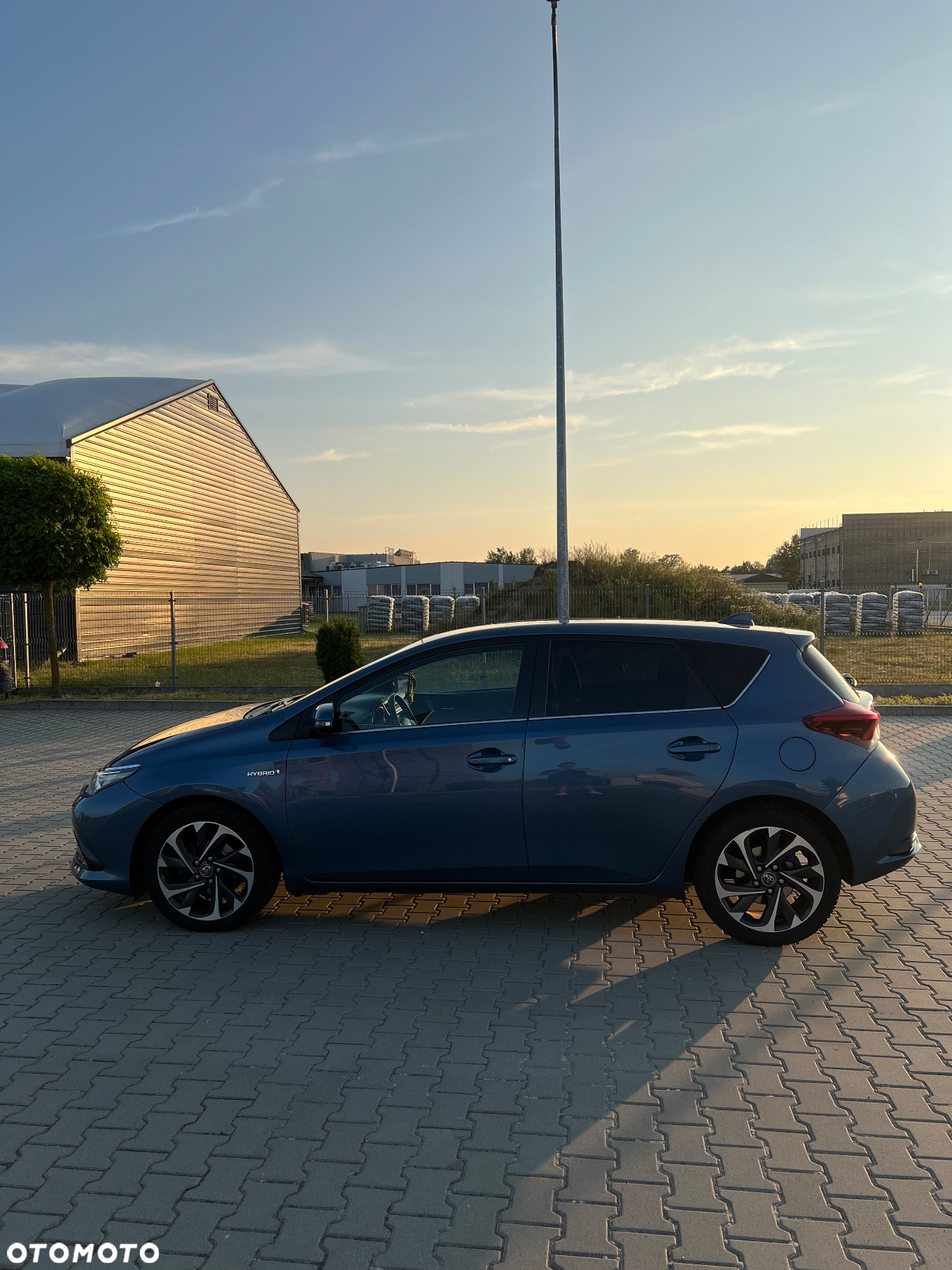 Toyota Auris Hybrid 135 Comfort - 5