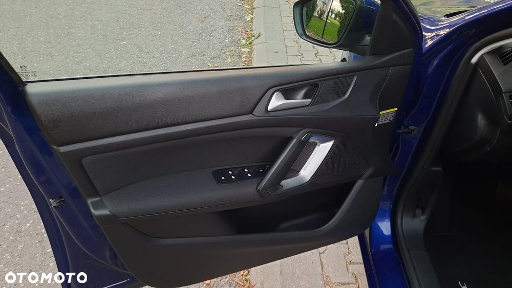 Peugeot 308 1.5 BlueHDi Active Pack Business S&S EAT8 - 19