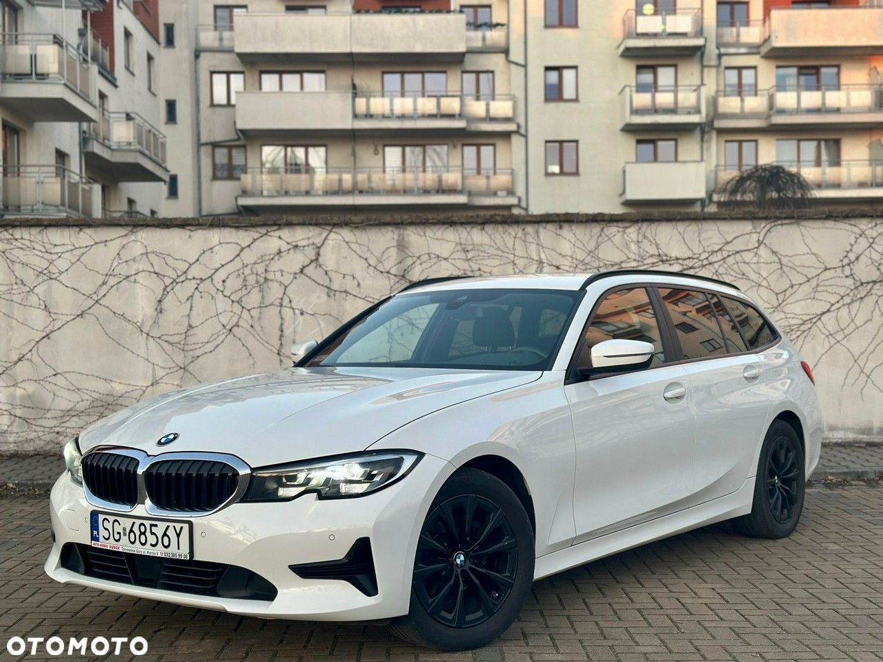 BMW Seria 3 318d Sport Line - 15