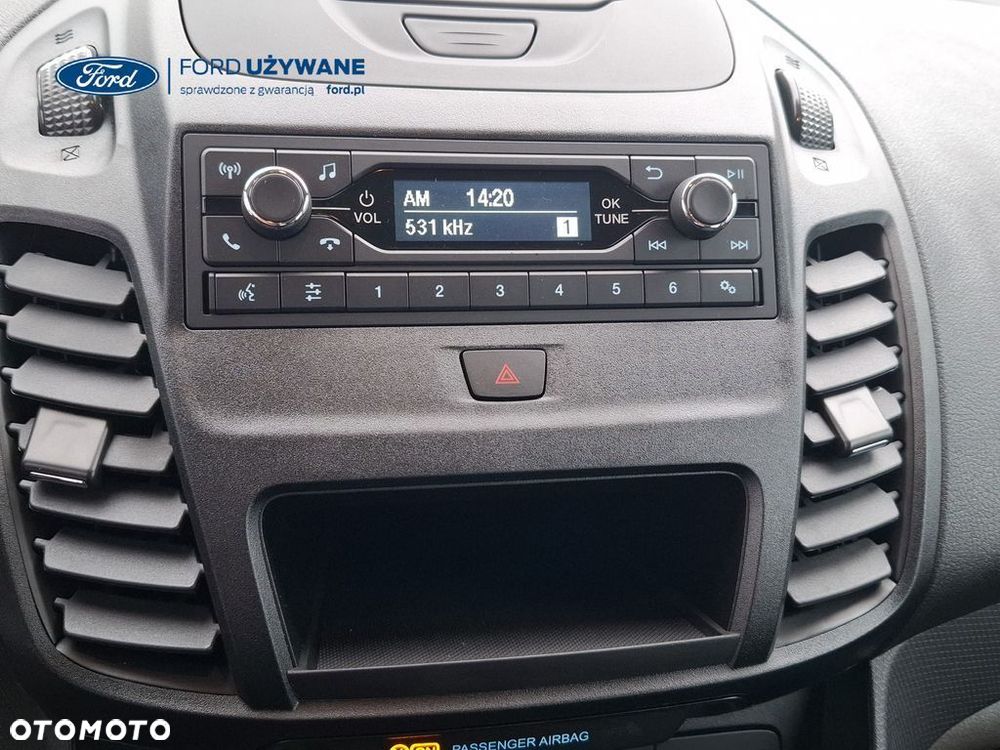 Ford Transit Connect - 17