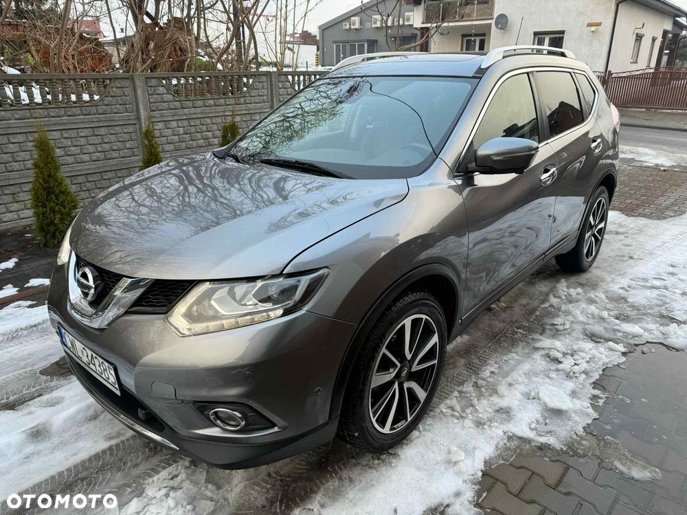 Nissan Qashqai 1.6 dCi Xtronic TEKNA+ - 1