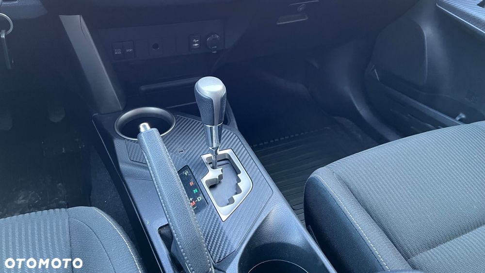 Toyota RAV4 2.0 Premium 4x4 MS - 8