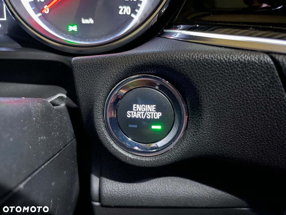 Opel Insignia 1.5 T Enjoy S&S - 17